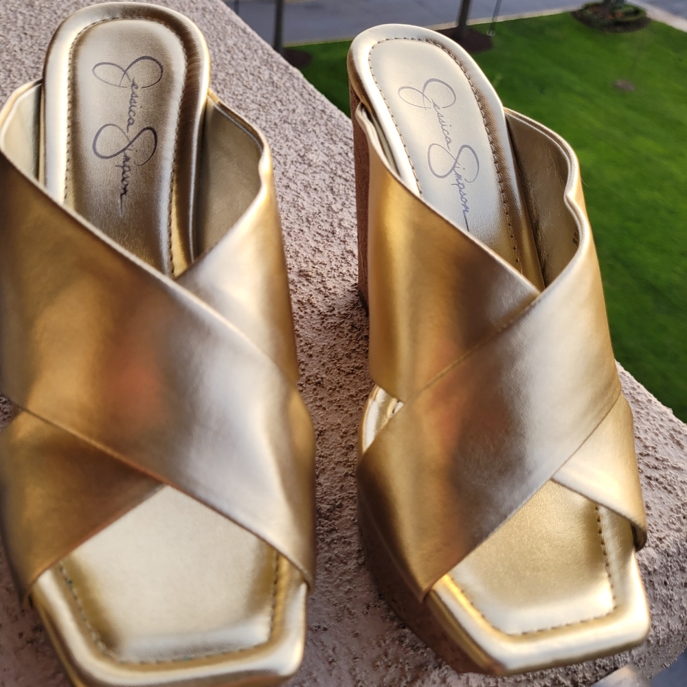 Gold criss cross wedge mule, 7 M by Jessica Simpson